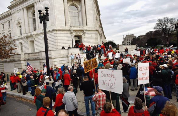 http://i2.cdn.turner.com/cnn/2009/images/12/15/gal.codered1215.gi.jpg