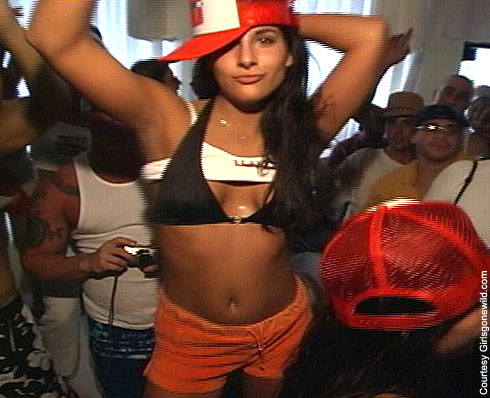 Ashley Dupree - via popcrunch.com